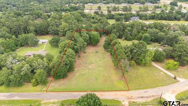 2.36 Acres of Residential Land for Sale in Lindale, Texas