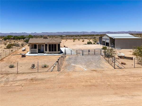 2.35 Acres of Land with Home for Sale in Golden Valley, Arizona