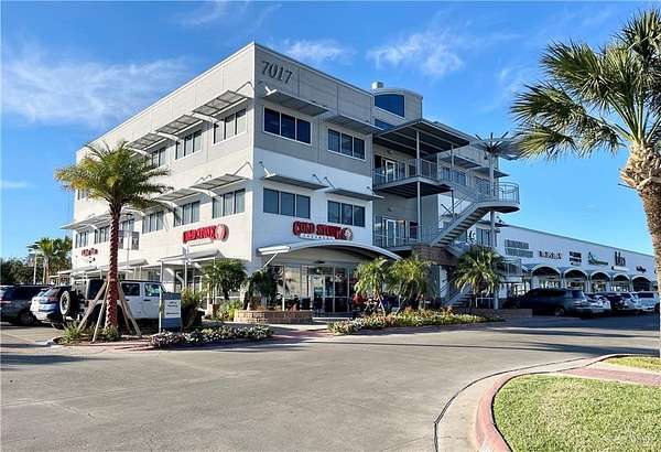 7.1 Acres of Improved Commercial Land for Lease in McAllen, Texas