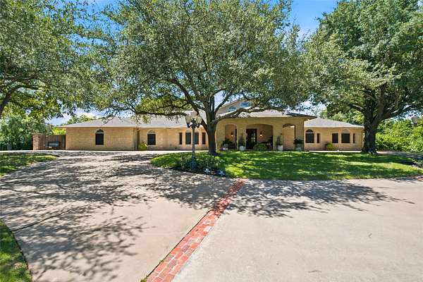 2.58 Acres of Land with Home for Sale in Stephenville, Texas