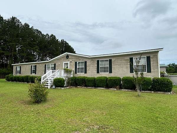 3.74 Acres of Land with Home for Sale in Warwick, Georgia