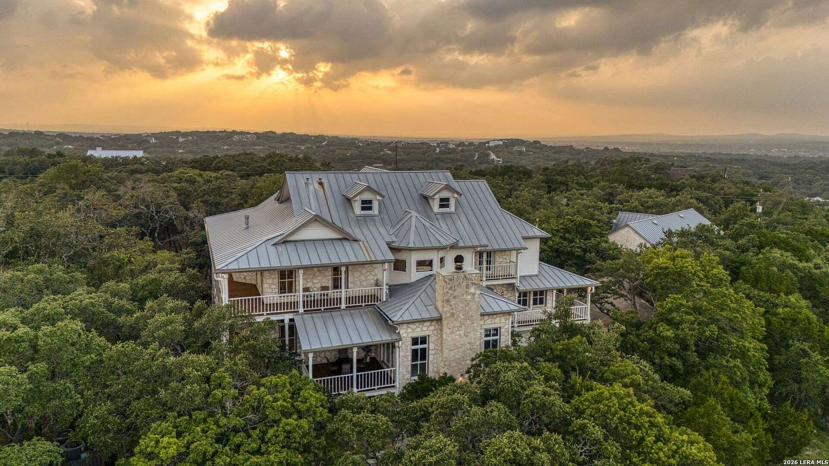 5 Acres of Land with Home for Sale in Fair Oaks Ranch, Texas