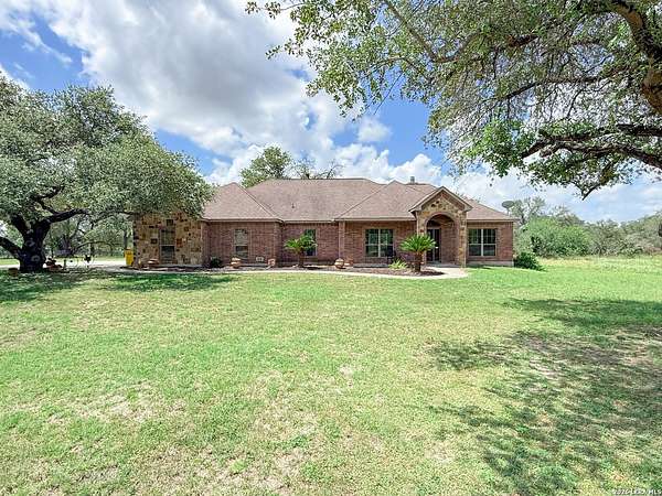 1.5 Acres of Land with Home for Sale in Natalia, Texas