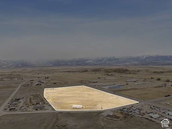 16 Acres of Commercial Land for Sale in Moroni, Utah