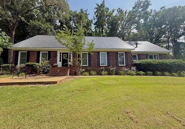 2 Acres of Land with Home for Sale in New Albany, Mississippi
