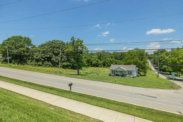 4.27 Acres of Improved Mixed-Use Land for Sale in Nashville, Tennessee