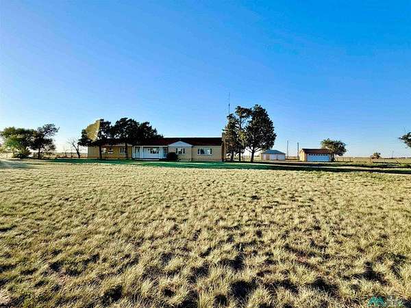4.63 Acres of Land with Home for Sale in Clovis, New Mexico