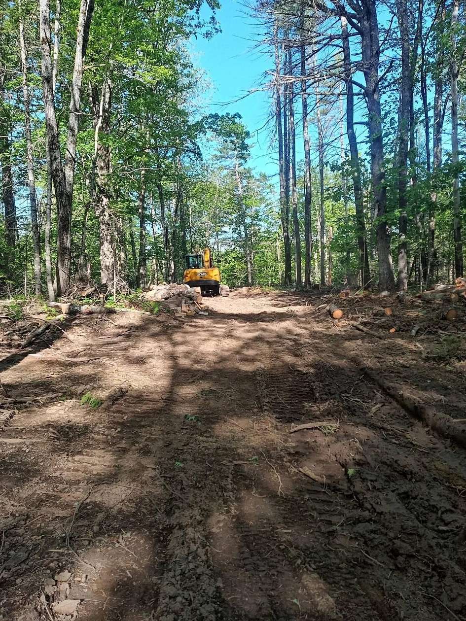 26 Acres of Recreational Land for Sale in Liberty, Maine