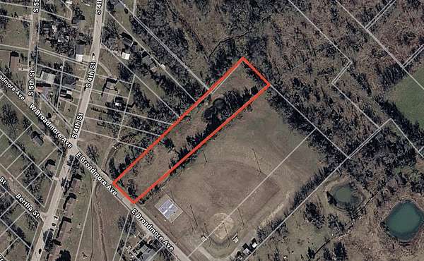 2 Acres of Residential Land for Sale in Wills Point, Texas
