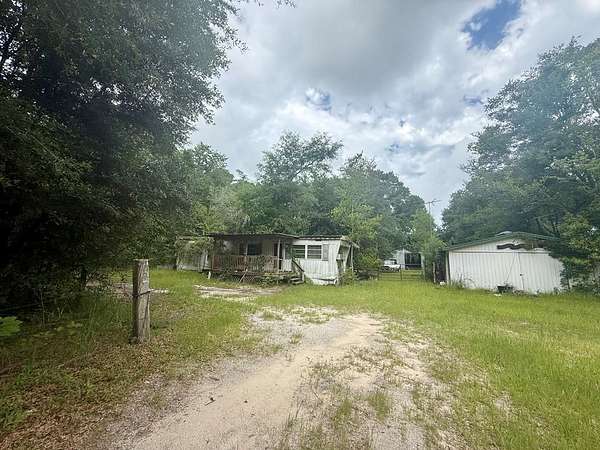2.23 Acres of Land with Home for Sale in Old Town, Florida