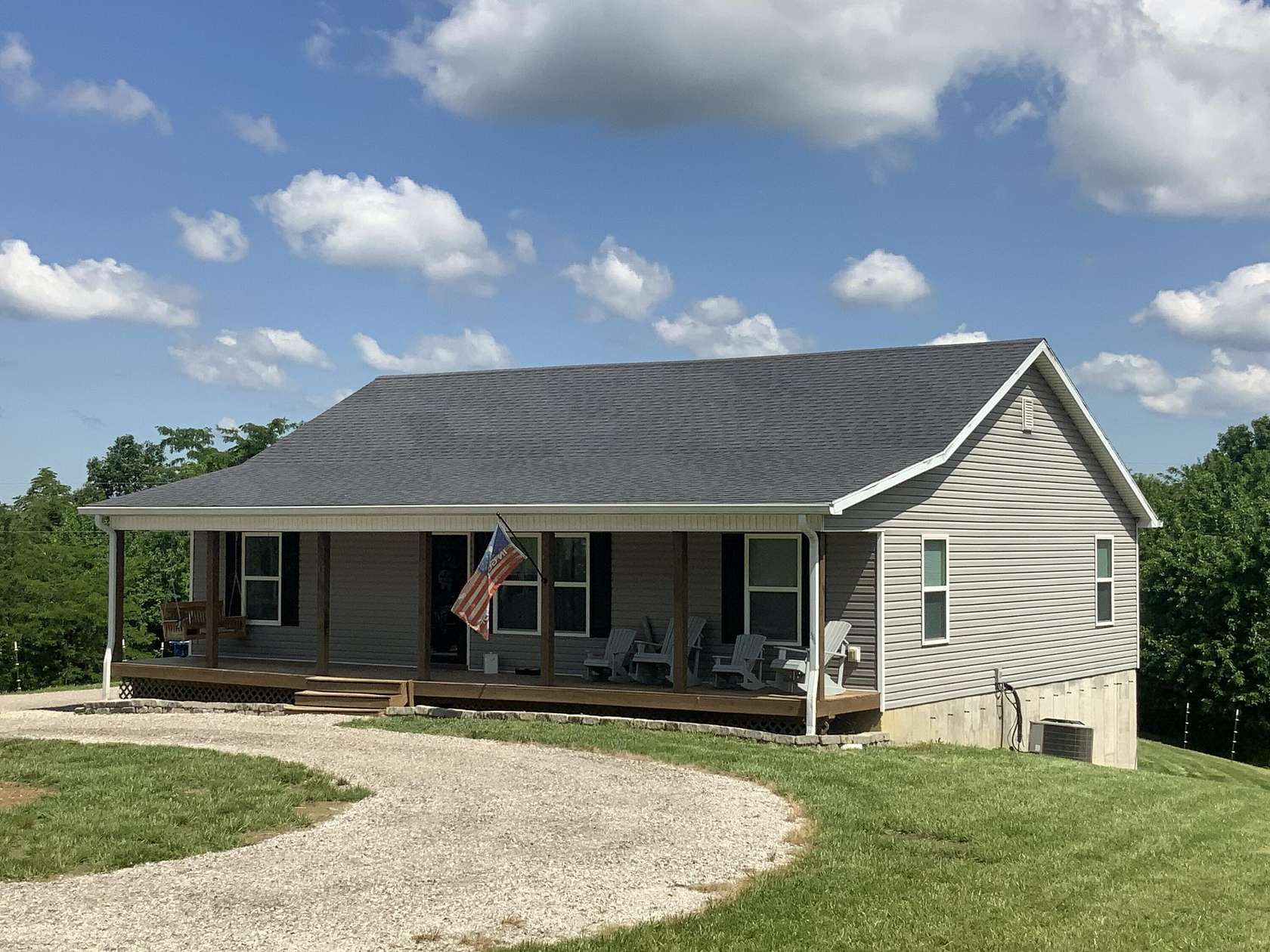 10 Acres of Recreational Land with Home for Sale in Lawrenceburg, Kentucky