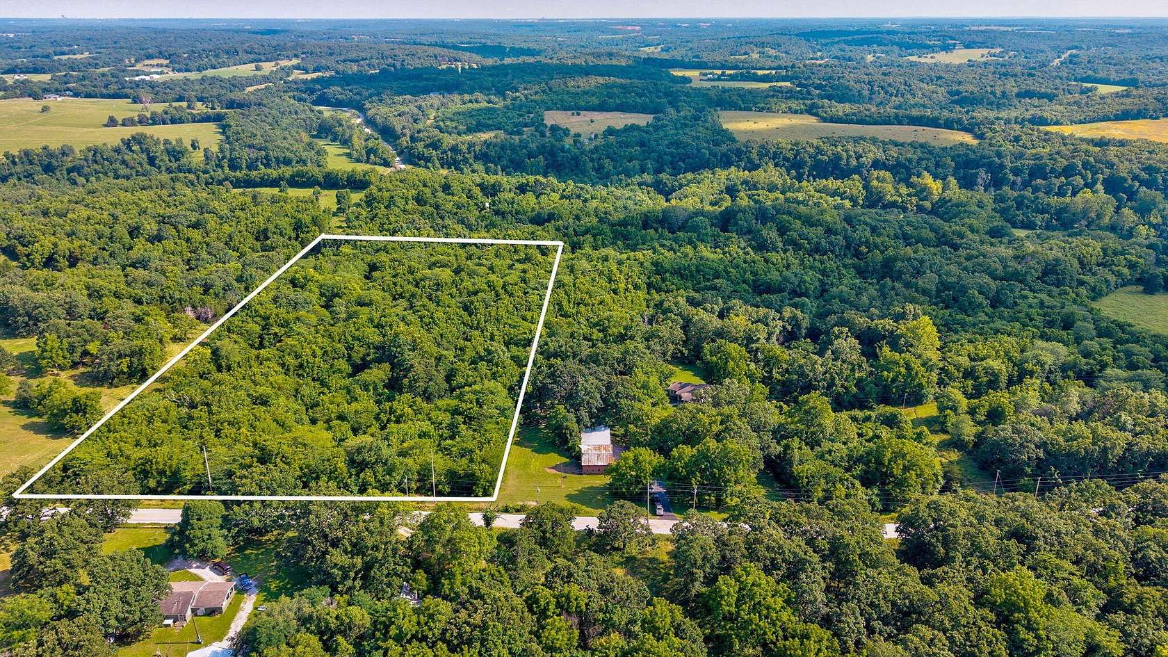 10 Acres of Land for Sale in Willard, Missouri