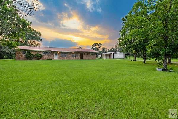 4.3 Acres of Land with Home for Sale in New Boston, Texas