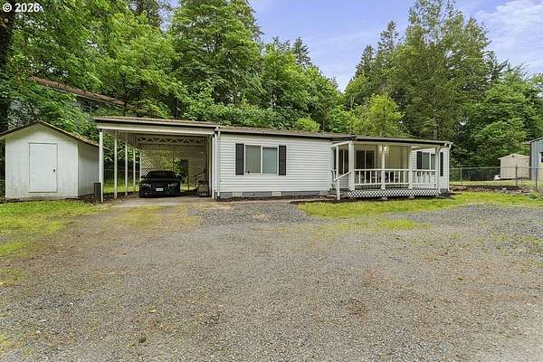 3.46 Acres of Land with Home for Sale in Oregon City, Oregon