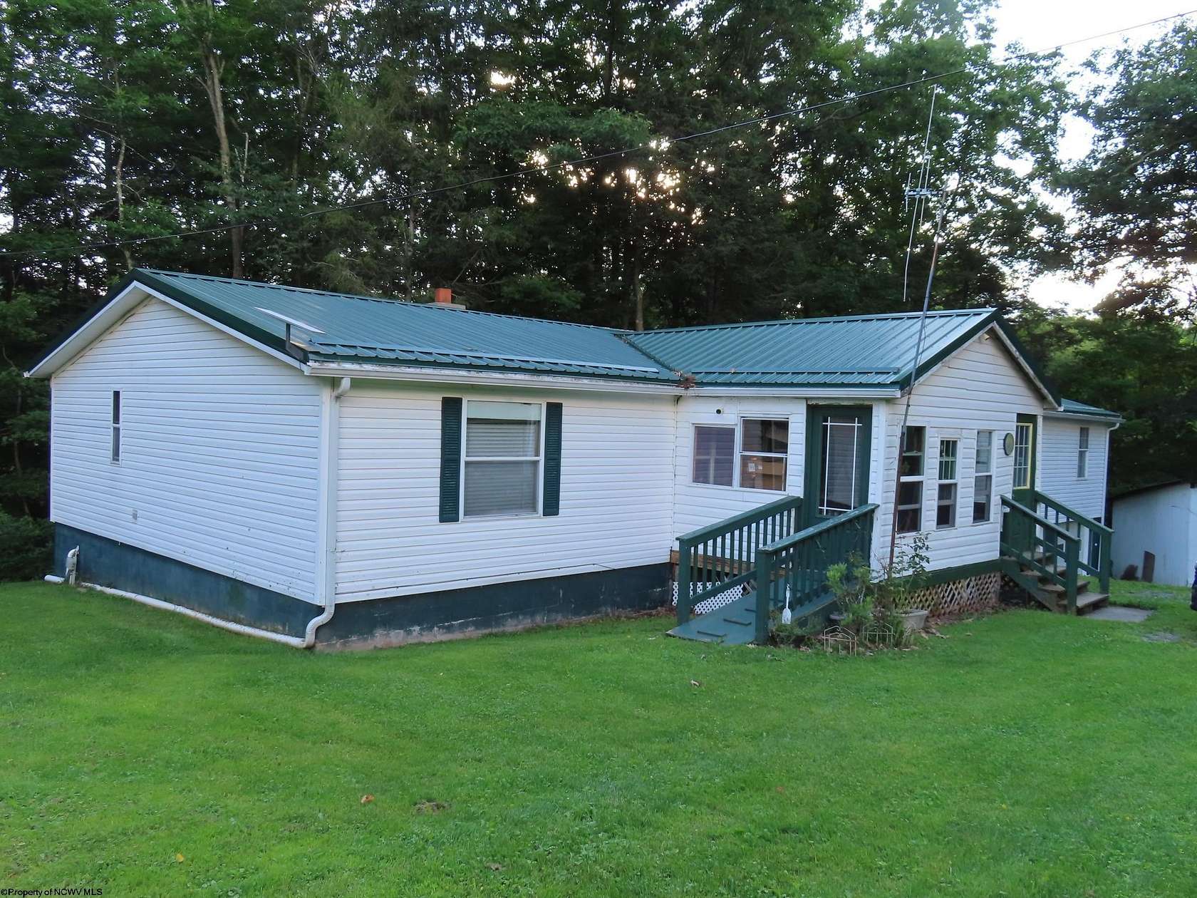 1.5 Acres of Land with Home for Sale in Dryfork, West Virginia