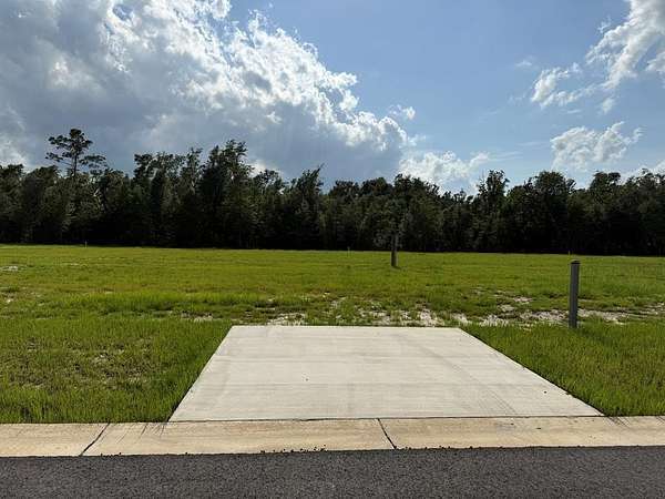 0.33 Acres of Land for Sale in Wewahitchka, Florida