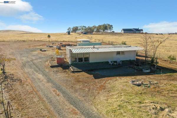 72.4 Acres of Land for Sale in Marysville, California