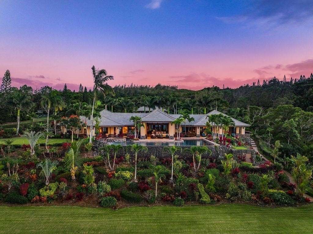 4 Acres of Land with Home for Sale in Lahaina, Hawaii