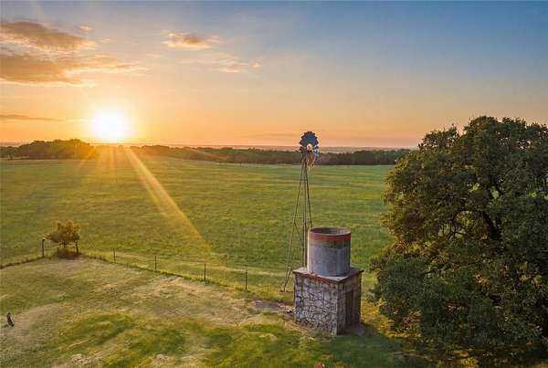 323 Acres of Land with Home for Sale in Hico, Texas
