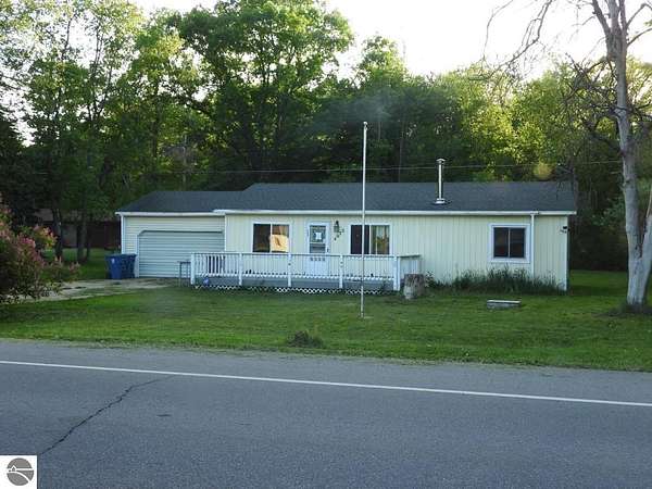 1.5 Acres of Land with Home for Sale in Roscommon, Michigan