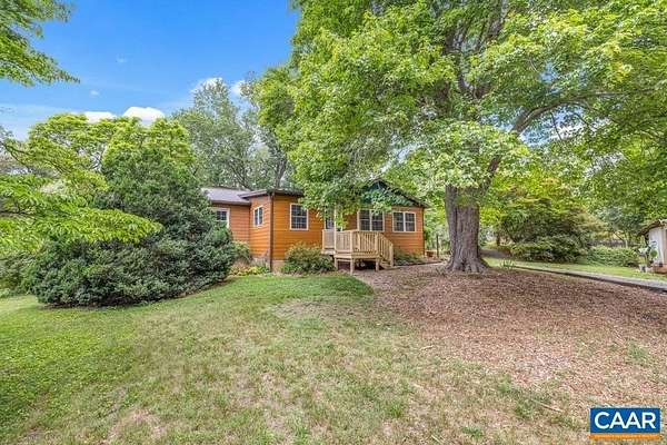 1.63 Acres of Land with Home for Sale in Scottsville, Virginia