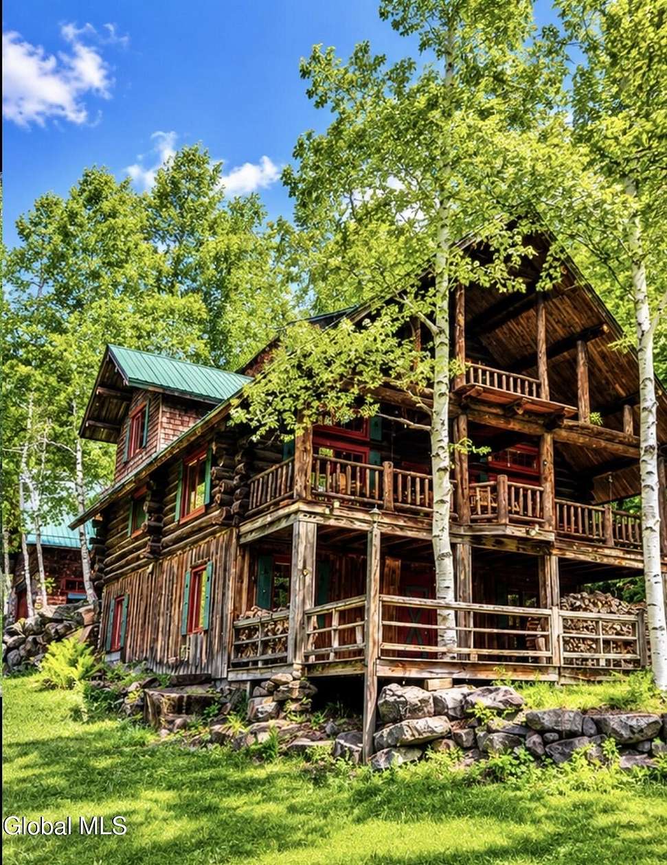 5.72 Acres of Land with Home for Sale in North River, New York