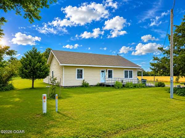1.7 Acres of Land with Home for Sale in Columbus, Kansas