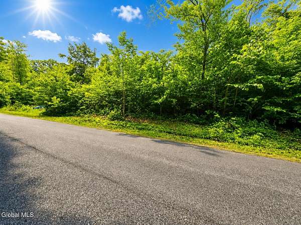 3 Acres of Residential Land for Sale in Johnstown, New York