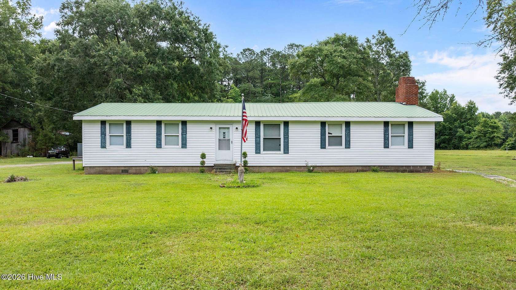 2 Acres of Land with Home for Sale in Chocowinity, North Carolina