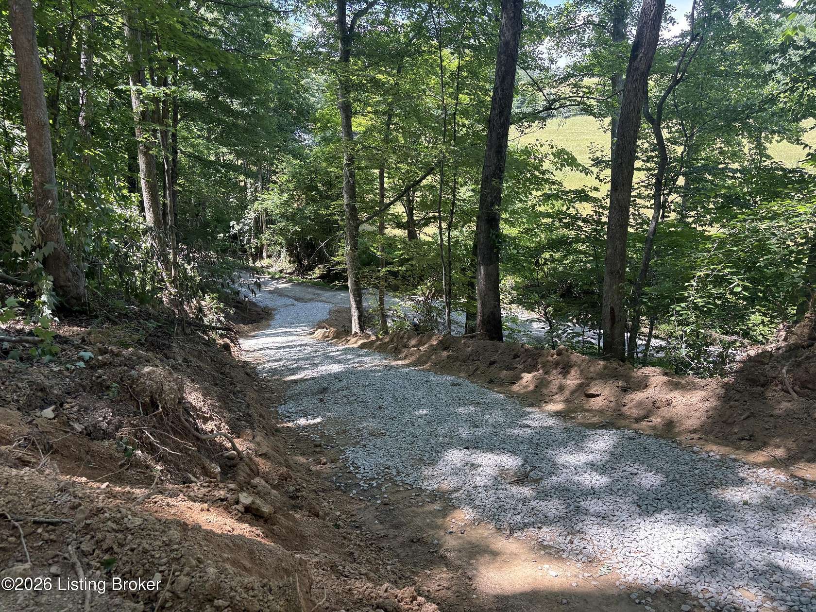 8 Acres of Land for Sale in Beattyville, Kentucky