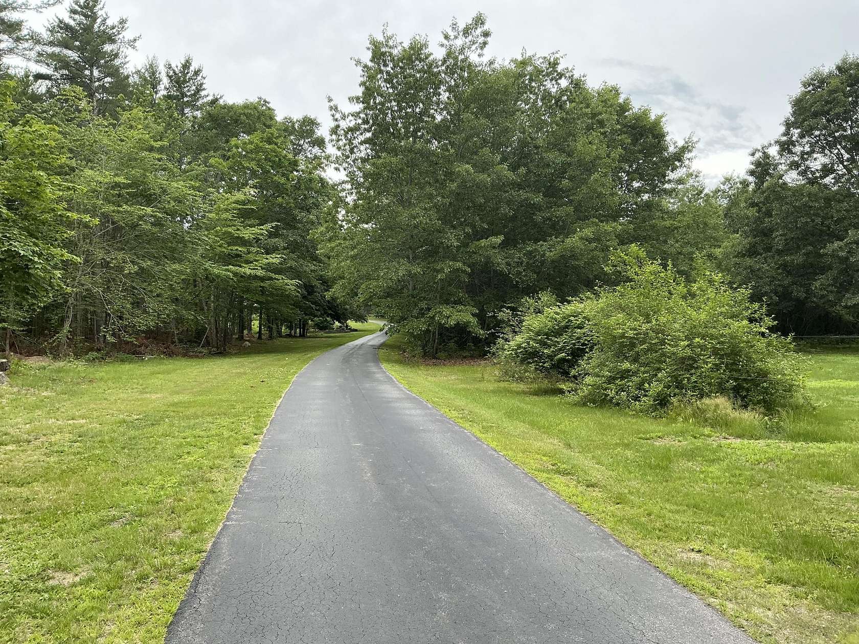 2.52 Acres of Residential Land for Sale in Cumberland Town, Maine