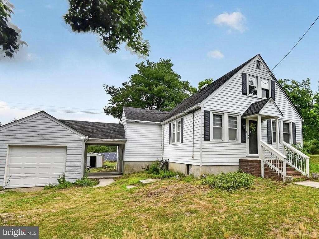 9.4 Acres of Land with Home for Sale in Mays Landing, New Jersey