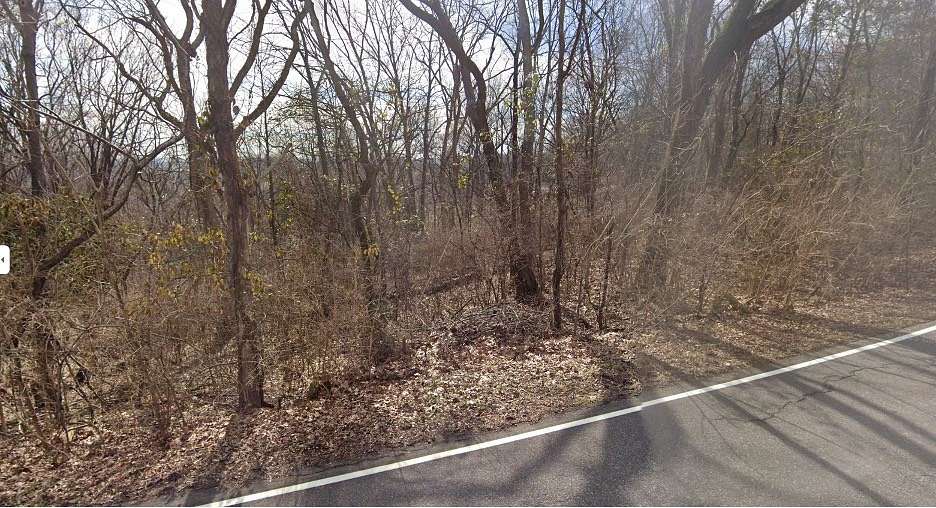 0.9 Acres of Residential Land for Sale in Goodlettsville, Tennessee