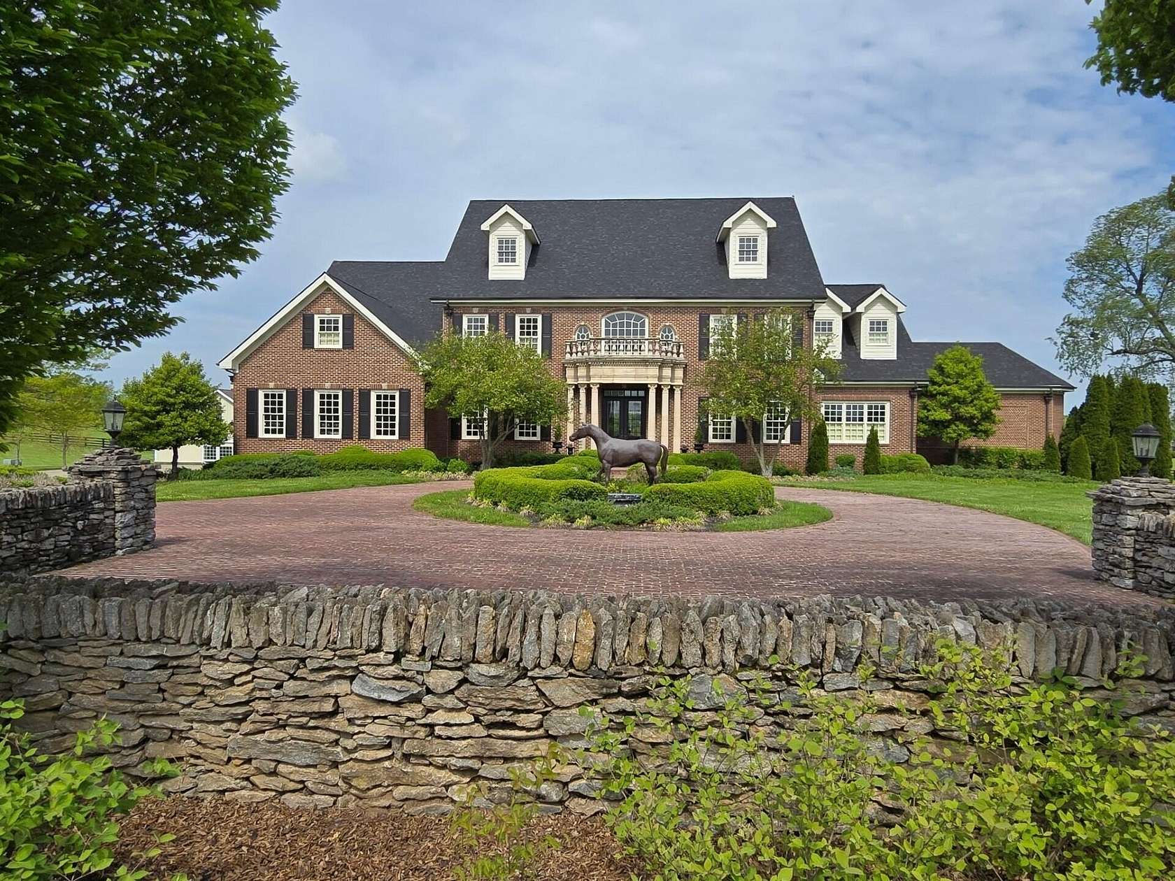 11.6 Acres of Land with Home for Sale in Lexington, Kentucky