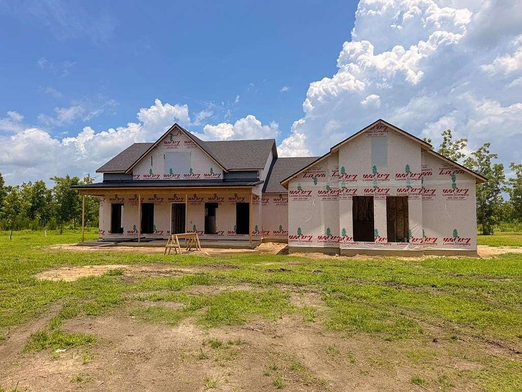 3 Acres of Land with Home for Sale in Naylor, Georgia