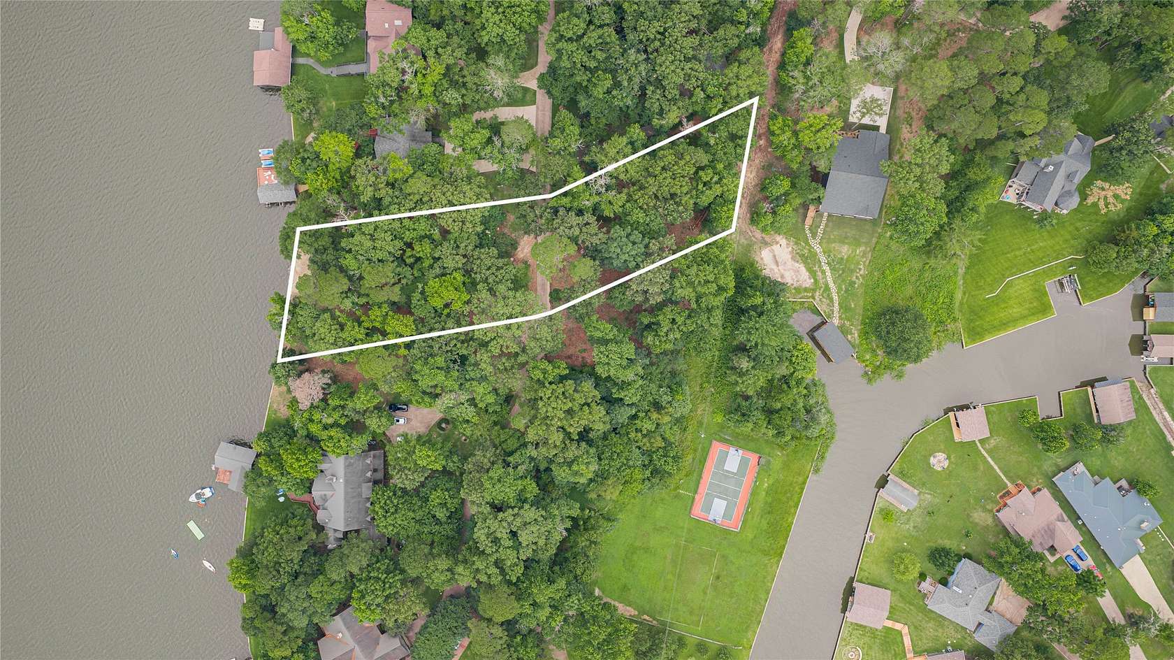 0.88 Acres of Residential Land for Sale in Winnsboro, Texas
