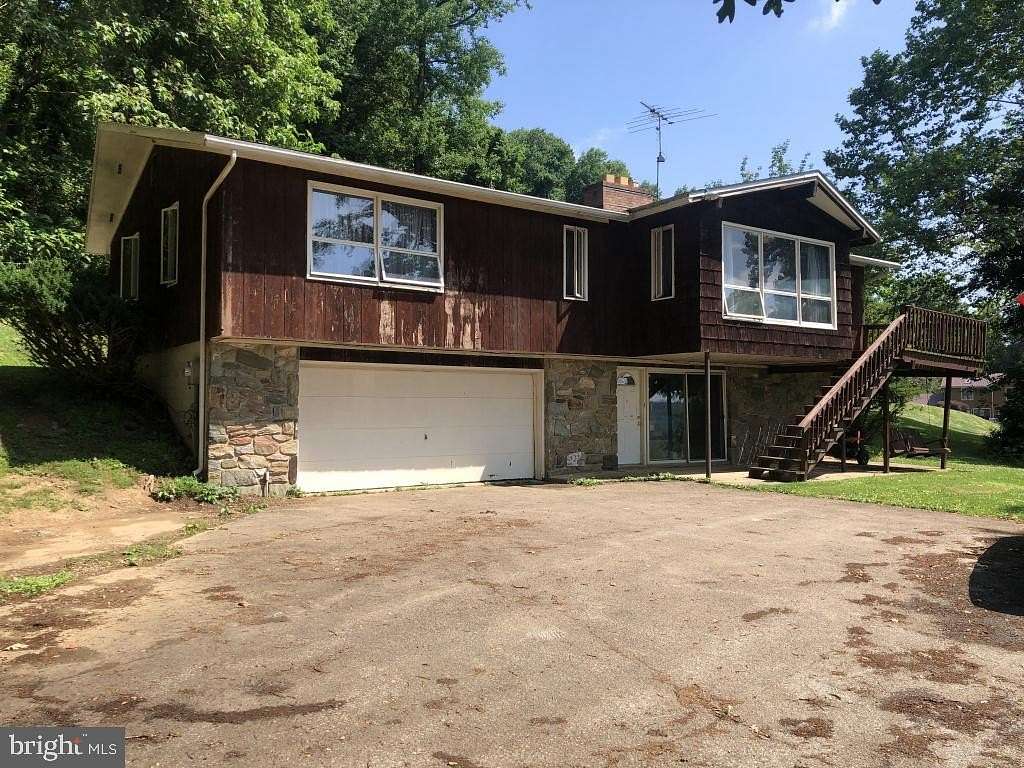 3 Acres of Land with Home for Sale in Nottingham, Pennsylvania