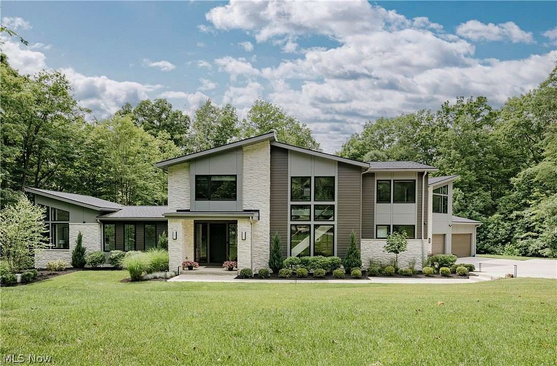 3.5 Acres of Land with Home for Sale in Chagrin Falls, Ohio