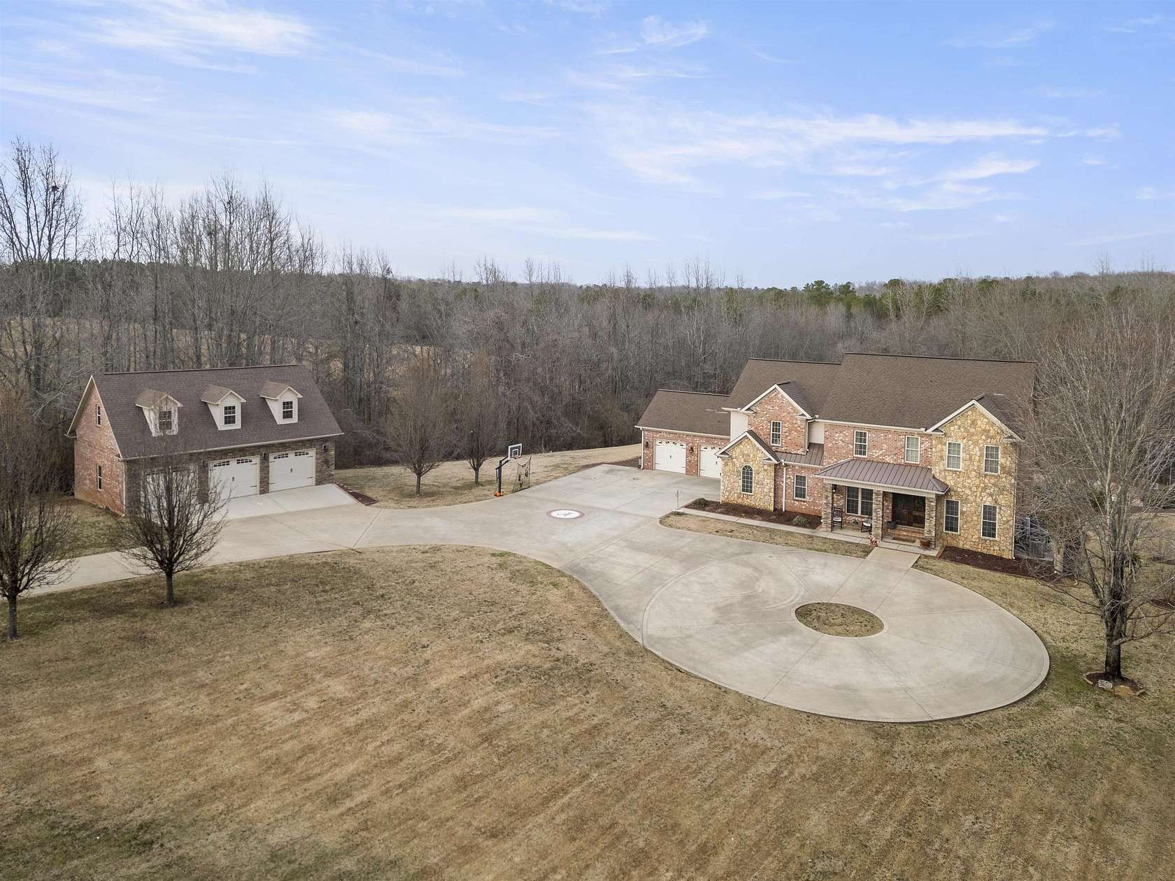 4.58 Acres of Land with Home for Sale in Vina, Alabama