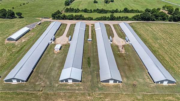 14 Acres of Improved Land for Sale in Morrilton, Arkansas