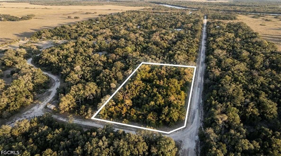 1.28 Acres of Land for Sale in Branford, Florida
