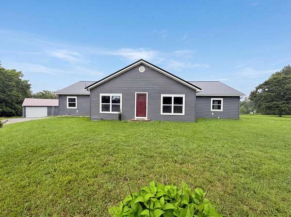 3.19 Acres of Land with Home for Sale in Crab Orchard, Kentucky