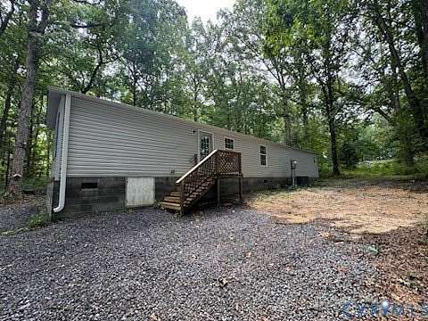 1.67 Acres of Land with Home for Sale in Petersburg, Virginia