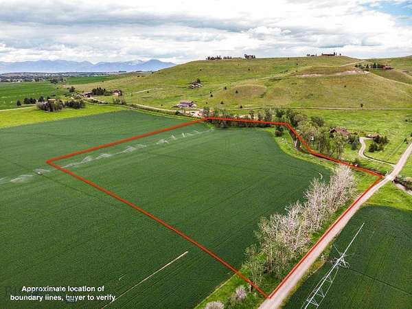 10.5 Acres of Land for Sale in Gallatin Gateway, Montana