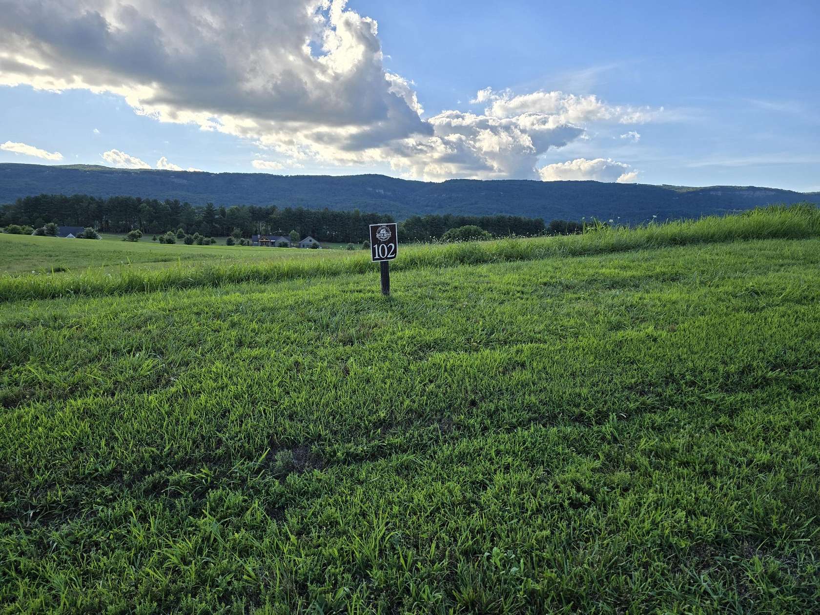 1 Acre of Residential Land for Sale in Dunlap, Tennessee