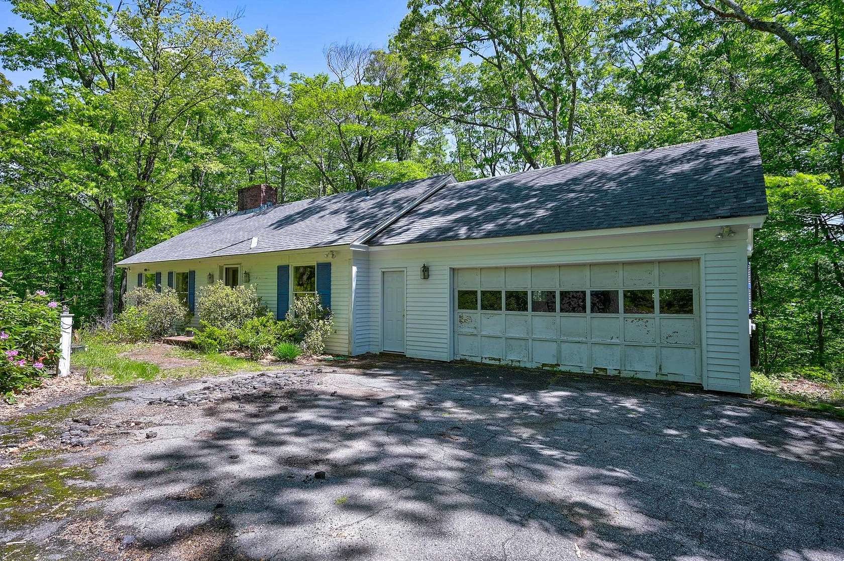 2.6 Acres of Land with Home for Sale in Conway, New Hampshire