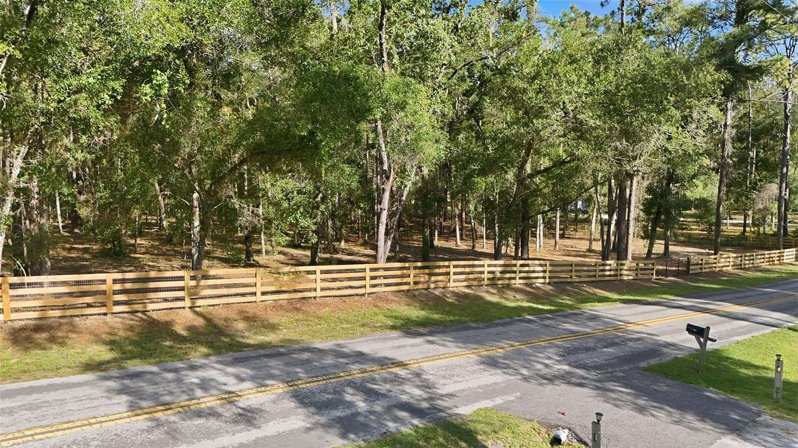 2.6 Acres of Residential Land for Sale in Inverness, Florida