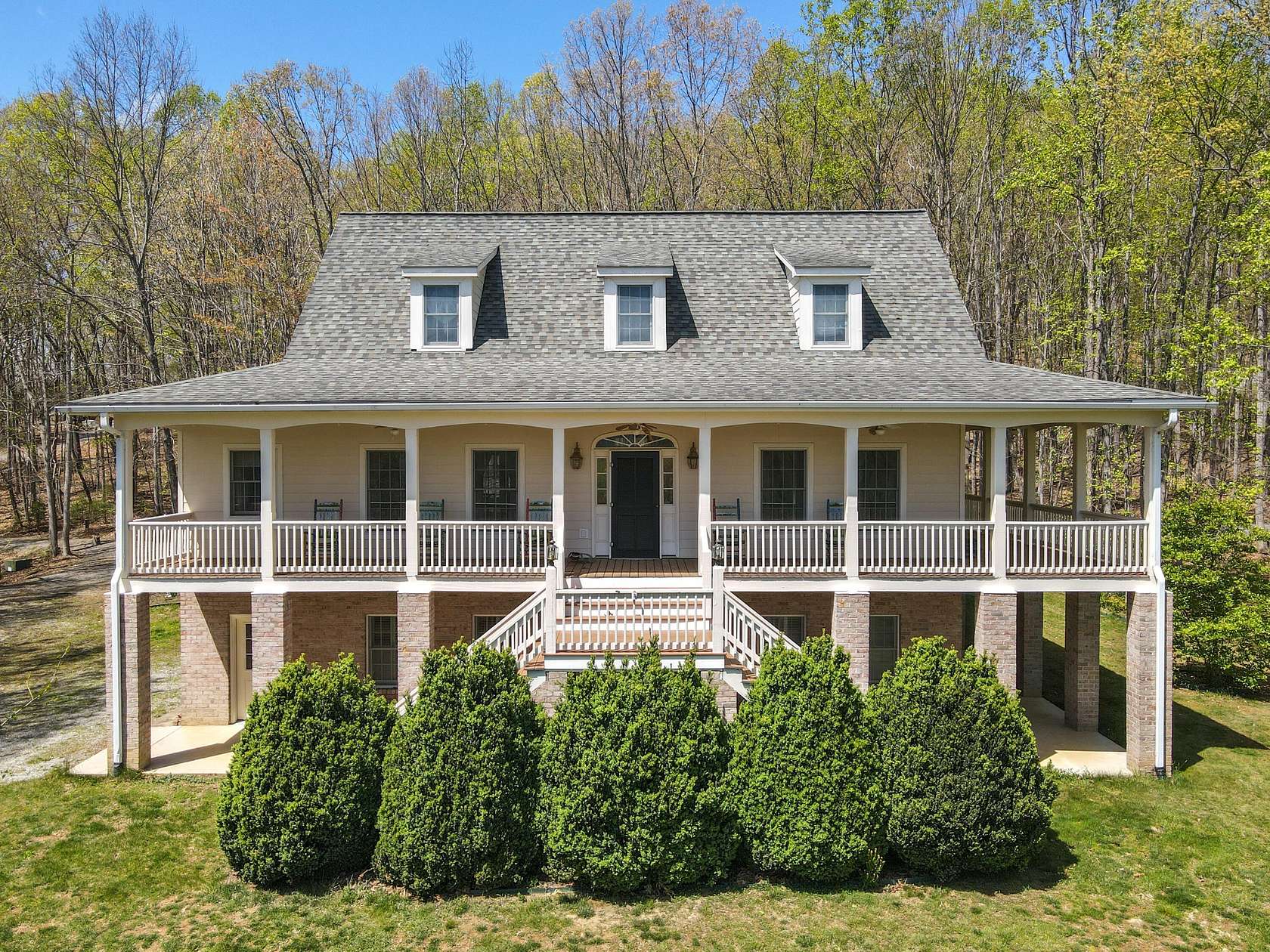 7.64 Acres of Land with Home for Sale in Fairfield, Virginia