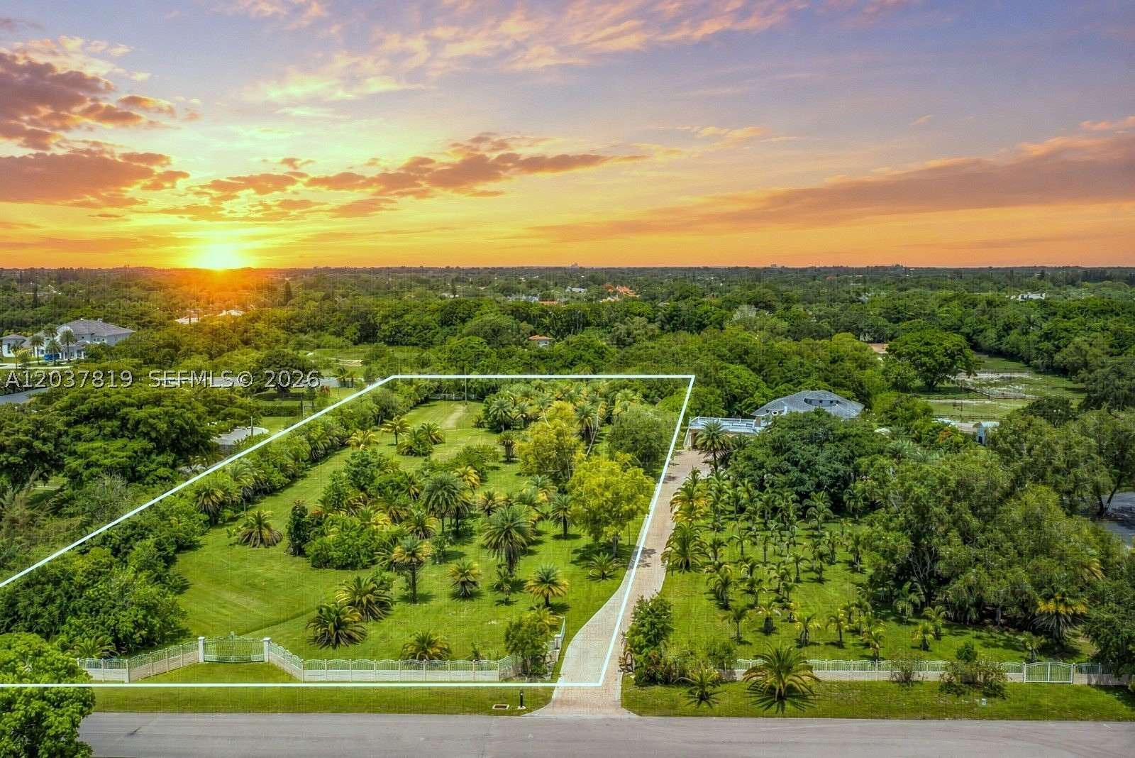 2.5 Acres of Residential Land for Sale in Southwest Ranches, Florida