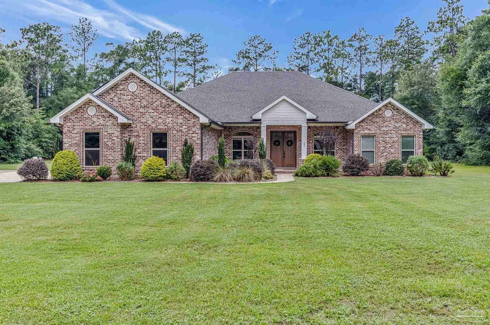 3.44 Acres of Land with Home for Sale in Milton, Florida